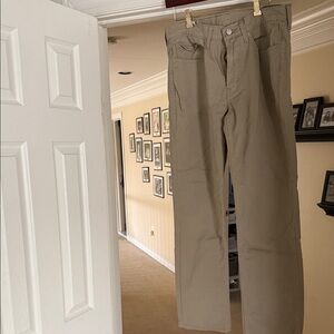 Levi's Men's Bootcut Jeans in Tan